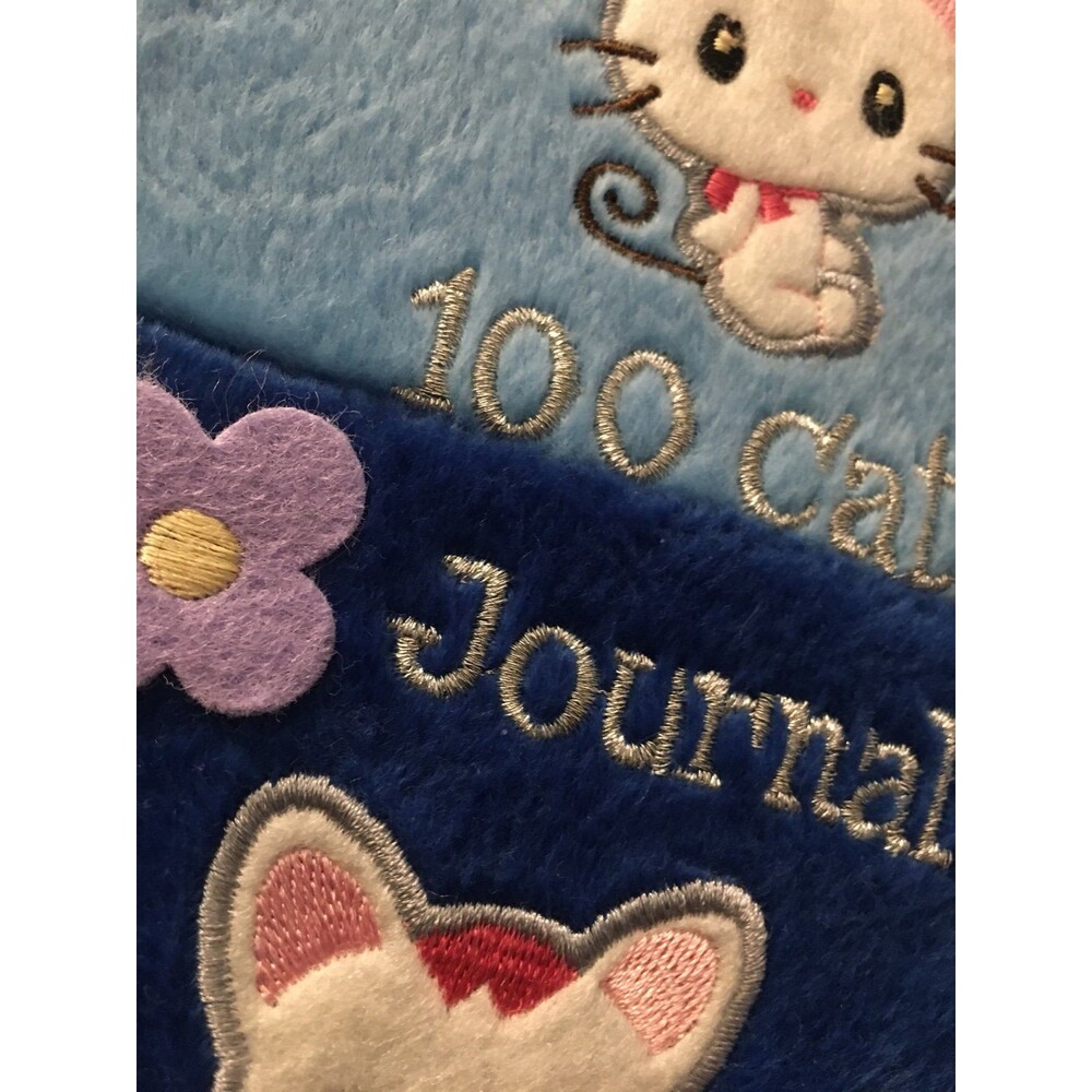 Sanrio 100 Cats Journal Day dreams & Sweet dreams Duo sections Fuzzy Lock & Key - Picture 3 of 5